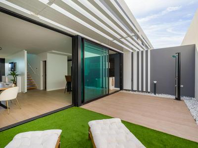 Sunset Beach Chalet in Pozo Izquierdo