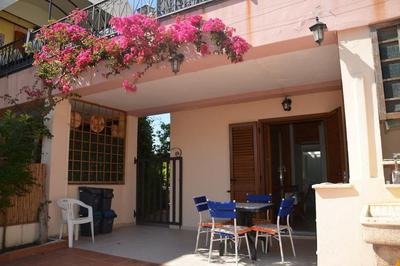 FPO-FIO06PT delizioso bilocale 4 pax con veranda