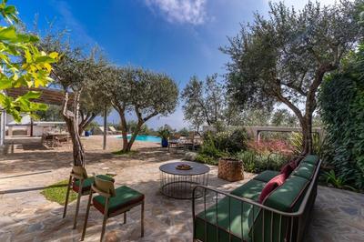 Villa Chez Piè Panoramic Views Pool and Guest Services
