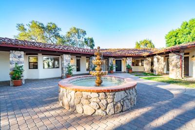 Casa Via Zara - Sweeping Mountain Views with Pool