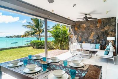 Aroma Beach - Luxury Beachfront Apartment