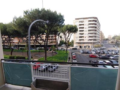 "A casa dei Nonni" House near the metro C