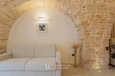 Wanderlust Experience White Cave