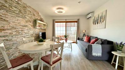 MarketHome Bouganvillas 2