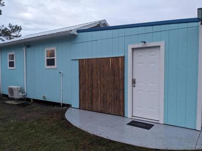 Beach Cabin close to the beach!