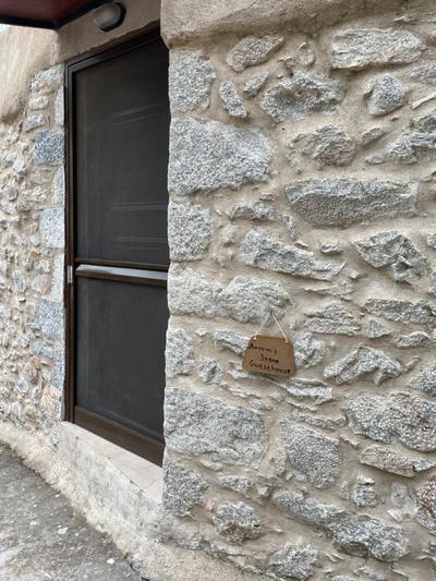 Amerini's Stone Guesthouse