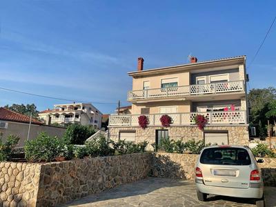 Apartment Rozi