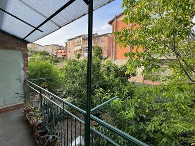 Porta Pispini - Per gruppi vicina al centro