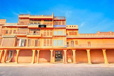Collection O Ramganj Near Hawa Mahal formerly Khandaka Mahal