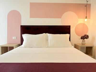 Rental Apartments - Colorful by the Sea 5
