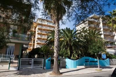 Hotel Sayonara