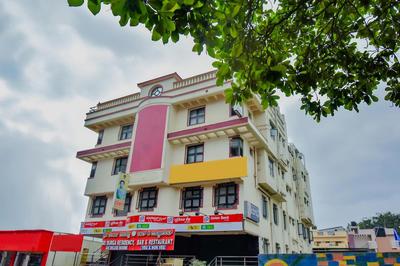 Hotel O by OYO Shree Durga Residency