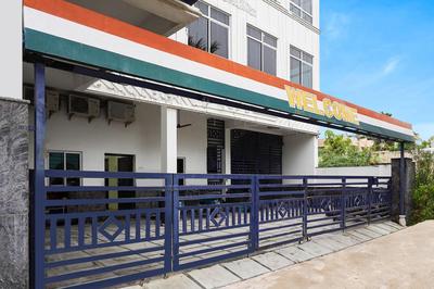 Super Hotel O Kalaingar Nagar Padappai