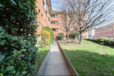 Smart studio in center of Brera