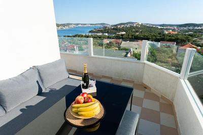 Apartment in Rogoznica with beautiful view