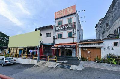 OYO 91076 Orange Hotel Kuala Pilah