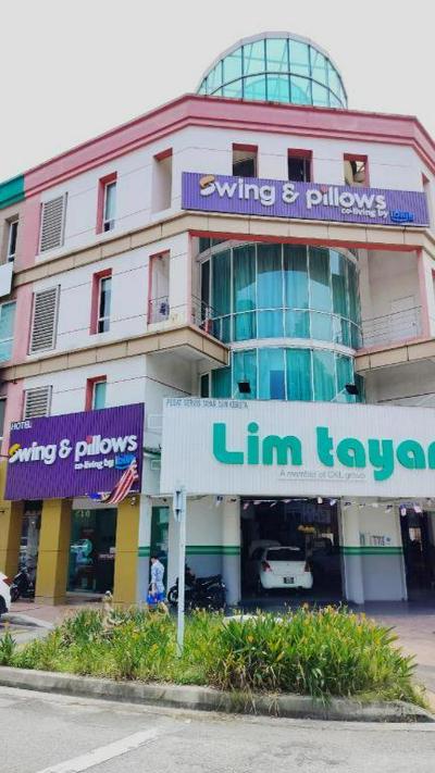 Swing & Pillows @ PJ KD