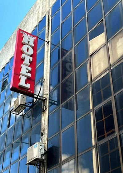 New Wave Hotel Melawati