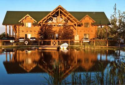 Large Group Lodge with Pool and Private Ranch
