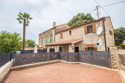 Casa Nadija