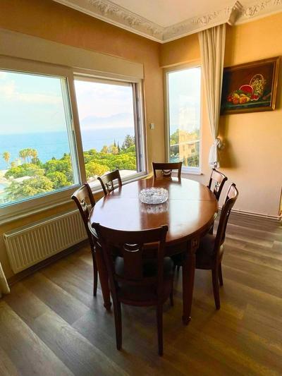 Peaceful Holiday-Sea View-Room