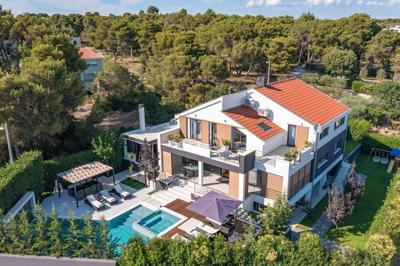 Villa Bonavia - CROWODER LUXURY RENT