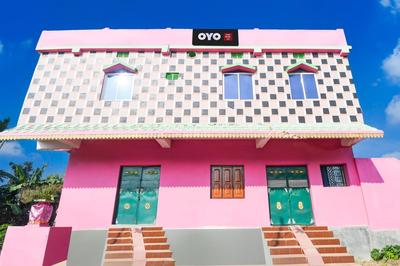 Hotel O Royal