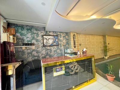 HOTEL SHIVEE ! VARANASI with Swimming-Pool, fully Air-Conditioned hotel with Parking availability, near Kashi Vishwanath Temple, and Ganga ghat - 2