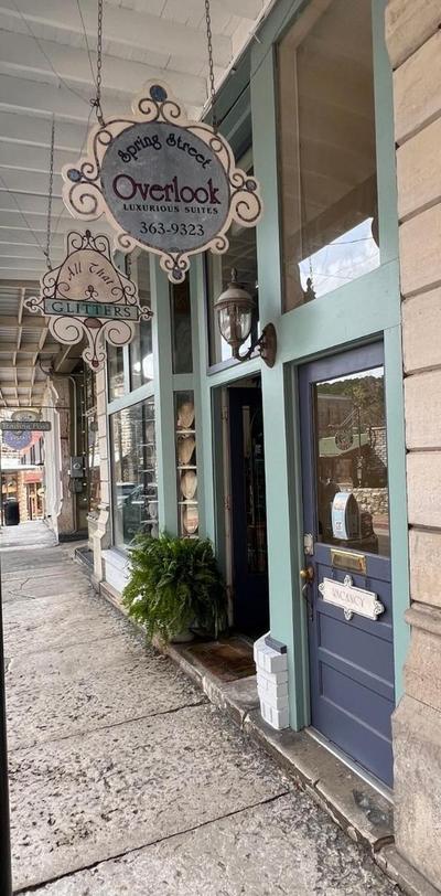 Spring Street Overlook