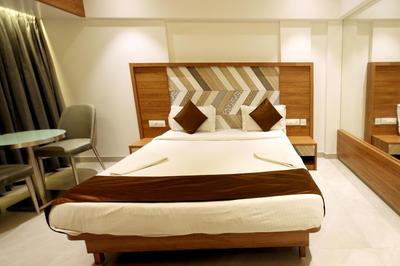 host inn international marol