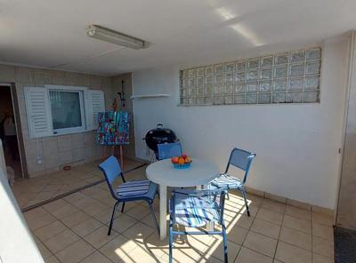Coastal Charm in Kaštel Kambelovac with Terrace & Sea Views