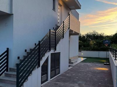 S Sea Apartment with Terrace