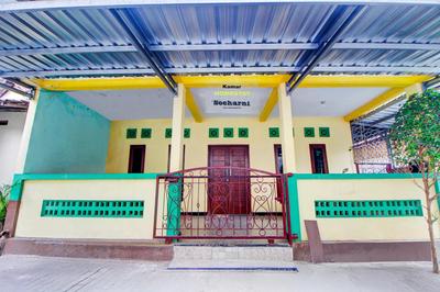 OYO 94363 Homestay Soeharni