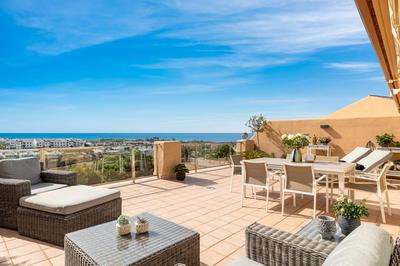 Casa Eso es Oro Estepona - Stunning Views And Peaceful Escape - 2 Communal Pools
