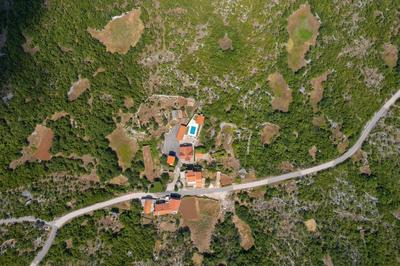 Villa Casa Natura with 40m2 Pool near Makarska