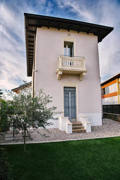 Villa Dei Sogni - Camera accesso indipendente Vicino Ospedale Borgo Trento Fiera Arena di Verona