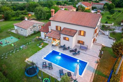 Activity and familiy Villa Milena with heated pool