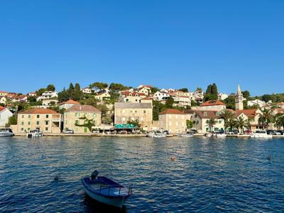White Villa, Brac