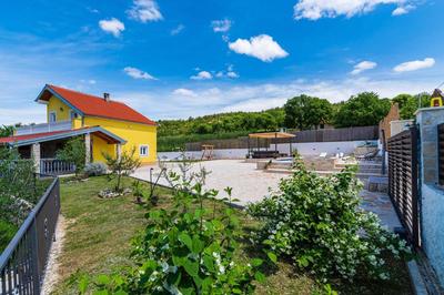 MY DALMATIA - Holiday home Agro Casa with private heated pool