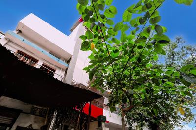 Hotel O RISHI PRABHA KUNJ