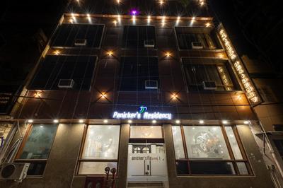 Hotel Panickers Residency - Near Ganga Ram & BLK Hospital - Karol Bagh