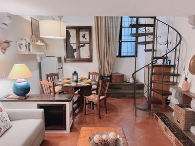 【Visconti di Modrone】 ☆☆☆☆☆ Prestigious Apartment