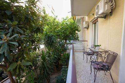 Chrysas apartment