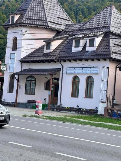 Pensiunea Farfuria plină