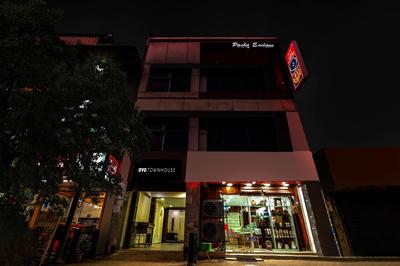 Hotel O Elite Inn near Loyola College