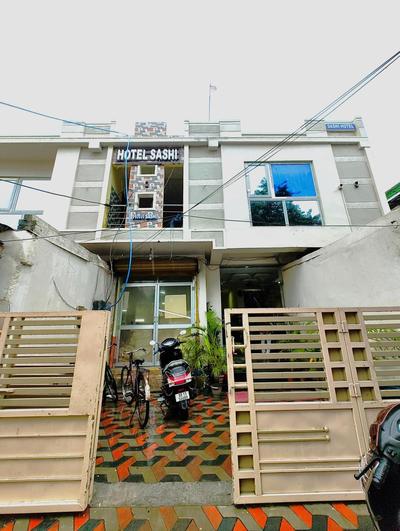 Hotel Sashi Puri - walking distance from Golden Beach, near Temple, Fully-Air-Conditioned-Hotel with-wifi-Facility, Best Stay in Puri