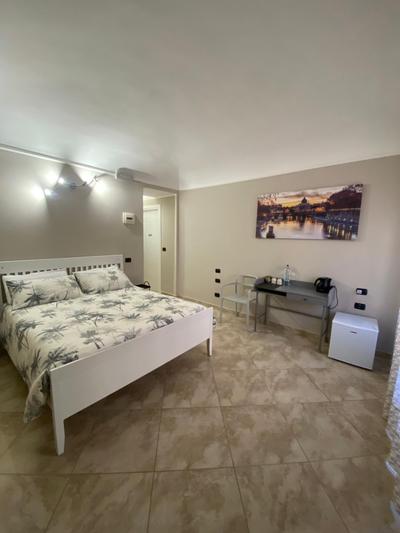 ROMA PARADISO GUEST HOUSE