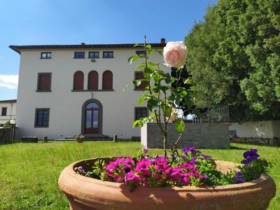 Total Tuscany Countryside Villa