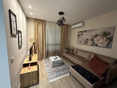 Regency Apartament Univers City Near Tirana Mother Teresa Airport & 10 min from City Centre