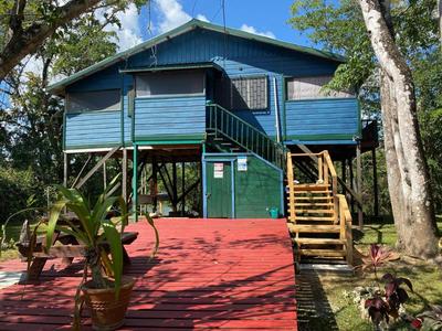 Howler Jungle House and Cabanas